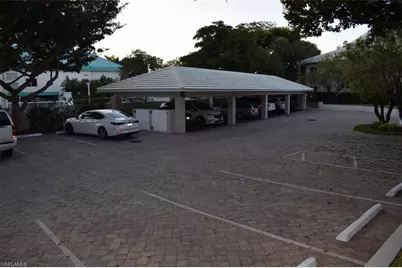 5817 Glencove Dr #402, Naples, FL 34108 - Photo 21