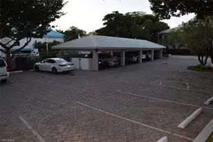 5817 Glencove Dr, Naples, FL 34108 - Photo 21