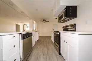 4330 Deleon St, Fort Myers, FL 33901 - Photo 17