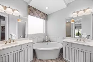 6502 Roma Way, Naples, FL 34113 - Photo 25