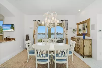 195 San Mateo Dr, Bonita Springs, FL 34134 - Photo 11