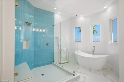 195 San Mateo Dr, Bonita Springs, FL 34134 - Photo 21