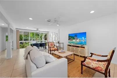 1340 Crayton Rd #4, Naples, FL 34102 - Photo 19