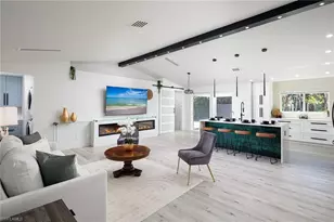 5754 Lancewood Way, Naples, FL 34116 - Photo 3