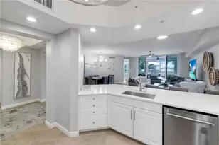 325 Dunes Blvd, Naples, FL 34110 - Photo 13