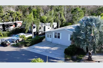 5935 Brightwood Dr, Fort Myers, FL 33905 - Photo 3