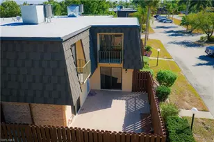 4053 Sandlewood Ln, Fort Myers, FL 33907 - Photo 37