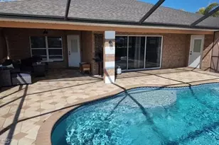 1324 NE 18th St, Cape Coral, FL 33909 - Photo 13