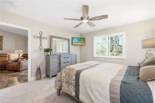 705 Luisa Ln, Naples, FL 34104 - Photo 19