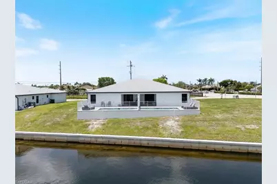 333-335 SW 47th Ter, Cape Coral, FL 33914 - Photo 35