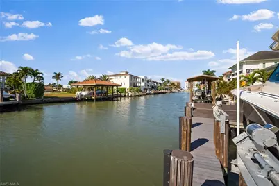 266 Egret Ave, Naples, FL 34108 - Photo 45