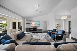 266 Egret Ave, Naples, FL 34108 - Photo 11