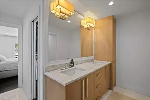 266 Egret Ave, Naples, FL 34108 - Photo 27