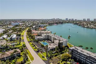 838 W Elkcam Cir, Marco Island, FL 34145 - Photo 33