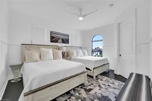 494 Seagull Ave, Naples, FL 34108 - Photo 15