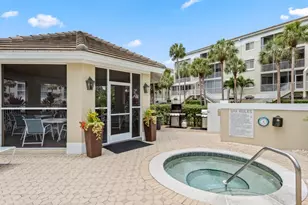 7702 Pebble Creek Cir, Naples, FL 34108 - Photo 23