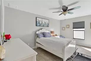 3417 SW 8th Pl, Cape Coral, FL 33914 - Photo 25