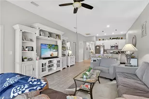 3417 SW 8th Pl, Cape Coral, FL 33914 - Photo 3