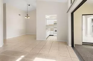 3344 Erick Lake Dr, Naples, FL 34109 - Photo 5