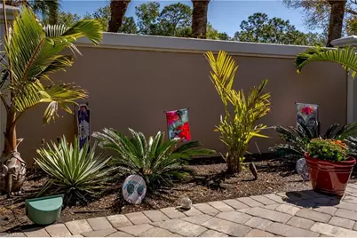 13583 Snook Cir, Naples, FL 34114 - Photo 11