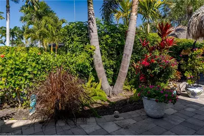 13583 Snook Cir, Naples, FL 34114 - Photo 17