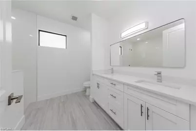 1137 Damen St E, Lehigh Acres, FL 33974 - Photo 9