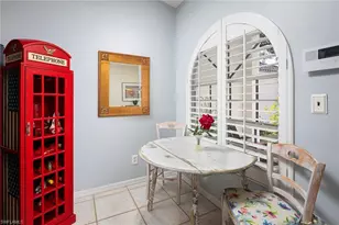 8069 San Vista Cir, Naples, FL 34109 - Photo 3