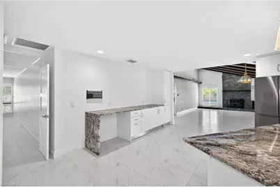 6824 Danah Ct, Fort Myers, FL 33908 - Photo 9