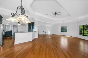 27008 Oakwood Lake Dr, Bonita Springs, FL 34134 - Photo 5