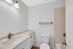 27008 Oakwood Lake Dr, Bonita Springs, FL 34134 - Photo 13