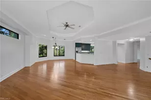 27008 Oakwood Lake Dr, Bonita Springs, FL 34134 - Photo 7