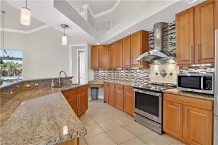 3510 SE 19th Ave, Cape Coral, FL 33904 - Photo 9