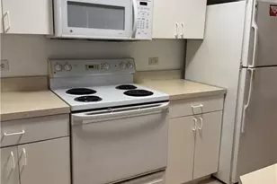 8861 Colonnades Ct W, Bonita Springs, FL 34135 - Photo 9