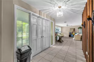 690 Murex Dr, Naples, FL 34102 - Photo 7