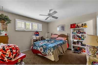 690 Murex Dr, Naples, FL 34102 - Photo 23