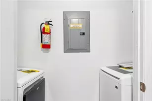 14890 Pleasant Bay Ln, Naples, FL 34119 - Photo 9