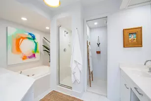 4651 Gulf Shore Blvd N, Naples, FL 34103 - Photo 15