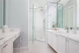 230 6th Ave S, Naples, FL 34102 - Photo 9