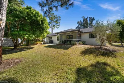 8137 Pelican Rd, Fort Myers, FL 33967 - Photo 3