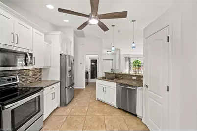 8137 Pelican Rd, Fort Myers, FL 33967 - Photo 7