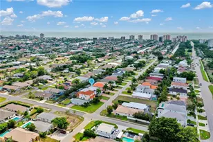 590 110th Ave N, Naples, FL 34108 - Photo 37