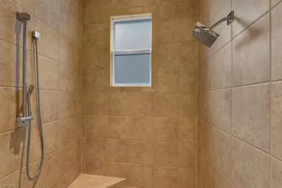 590 110th Ave N, Naples, FL 34108 - Photo 21