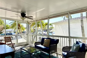 442 Cheetah Dr, Naples, FL 34114 - Photo 3