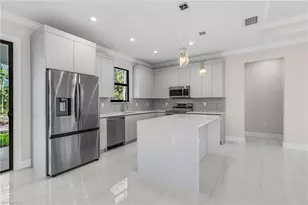 2158 Desoto Blvd S, Naples, FL 34117 - Photo 7