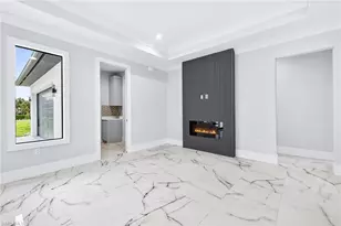 1749 10th Ave NE, Naples, FL 34120 - Photo 5