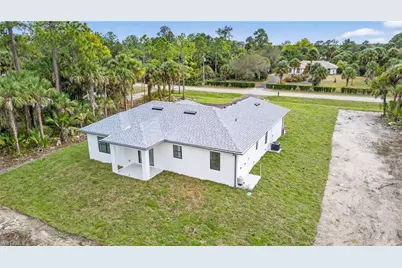 1749 10th Ave NE, Naples, FL 34120 - Photo 39