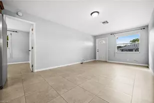 781 101st Ave N, Naples, FL 34108 - Photo 5