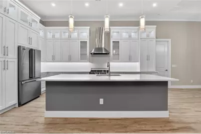 14302 Charthouse Cir, Naples, FL 34114 - Photo 17