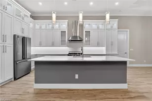 14302 Charthouse Cir, Naples, FL 34114 - Photo 17