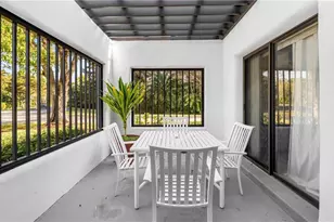 3310 Europa Dr, Naples, FL 34105 - Photo 3